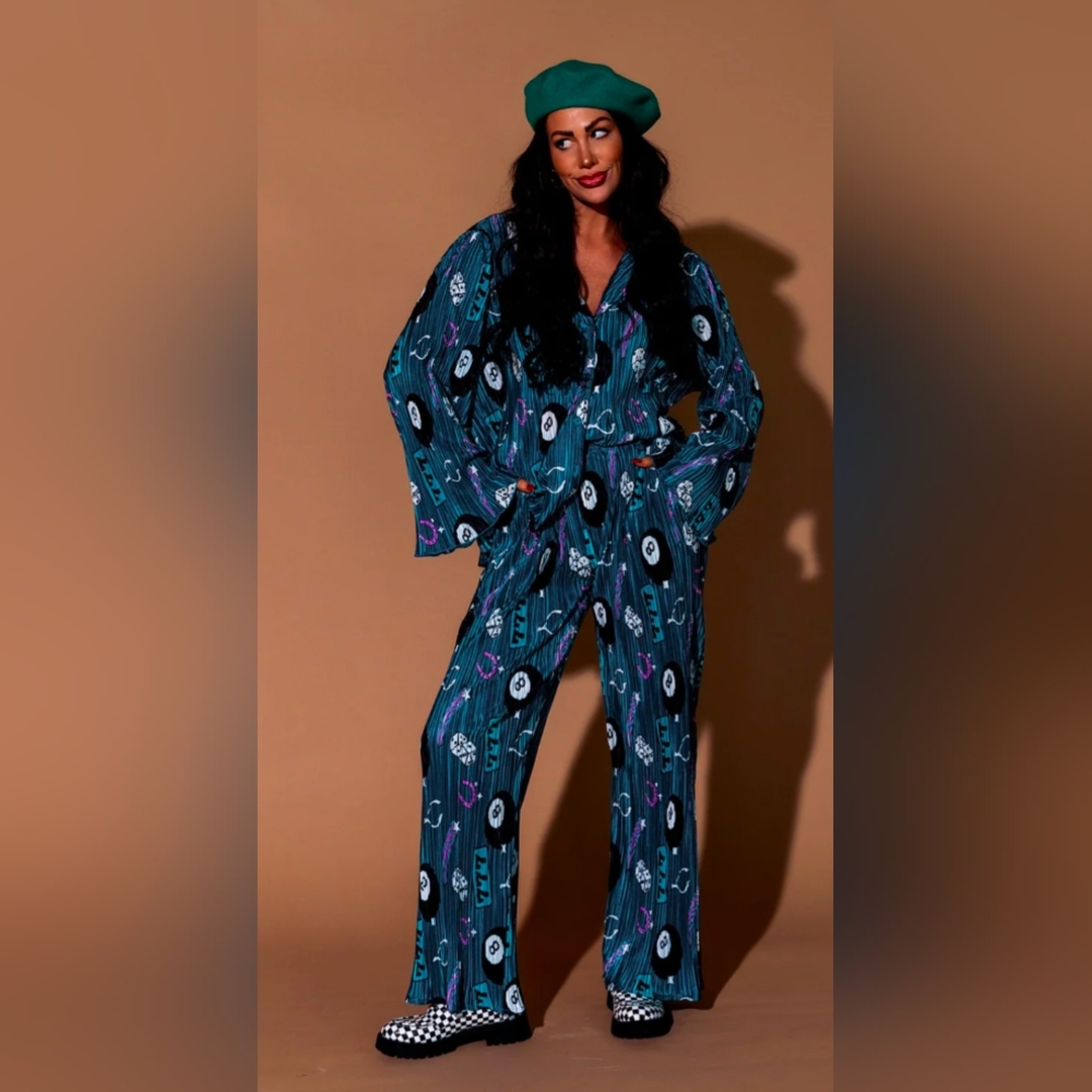 NWT Long Sleeve Plissé Set in Make A Wish